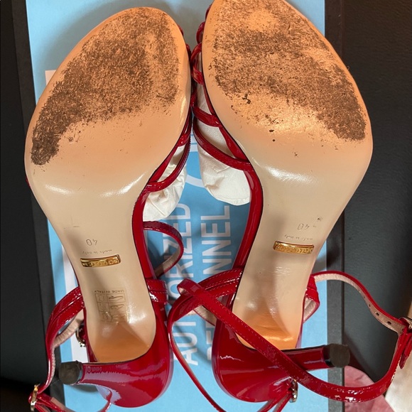 Gucci Vernice Crystal Sandal! - Picture 7 of 10